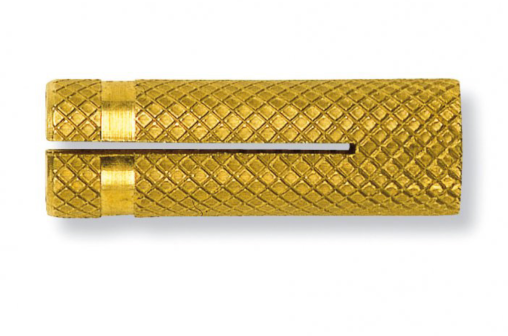 Tassello in ottone